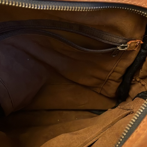 Genuine Cow Leather Backpack (Made in Vietnam). - Picture 5 of 5